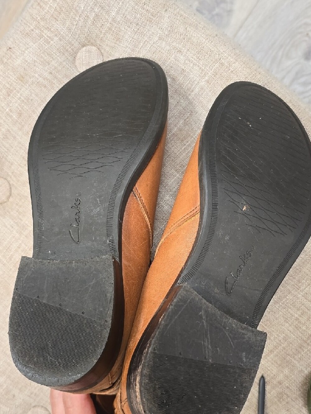 Clarks Leather Ankle Boots - Picture 3 of 4